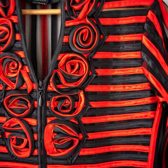 Becky Bobby Funky Zip-Up Top - Picture 2 of 4